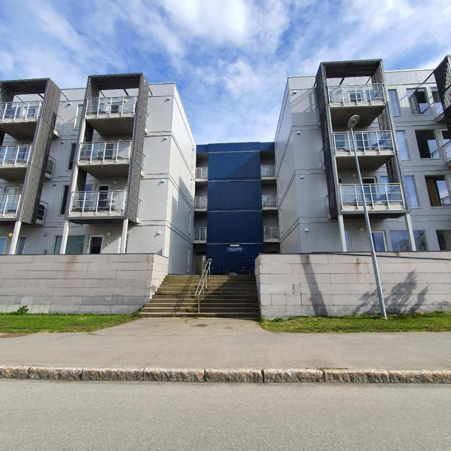 Northern Dreams Apartment With Free Parking Тромсьо Екстериор снимка